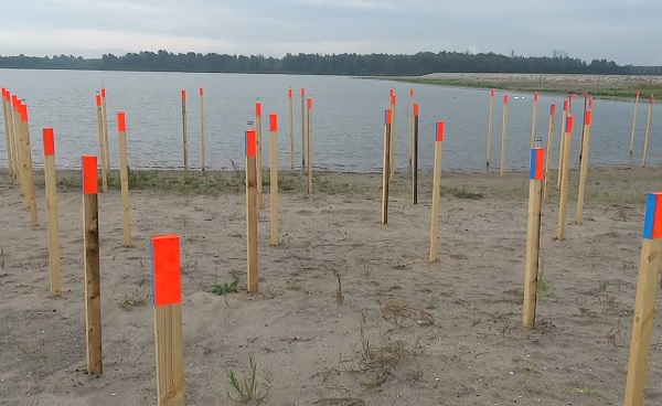 Een gebouw uitzetten. Total station of met GPS?